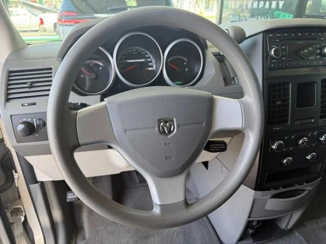 2008 Dodge Grand Caravan SE