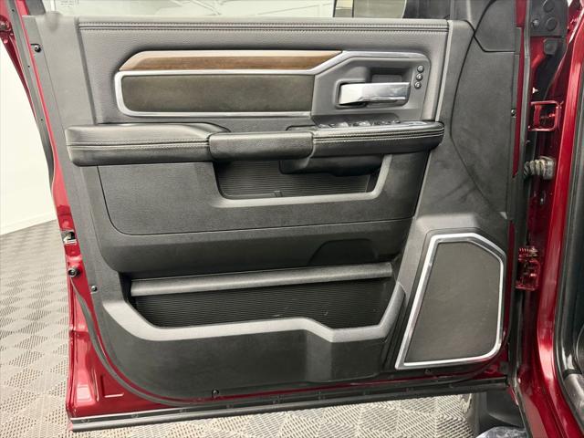 2022 Ram 3500 Laramie Crew Cab 4x4 8' Box