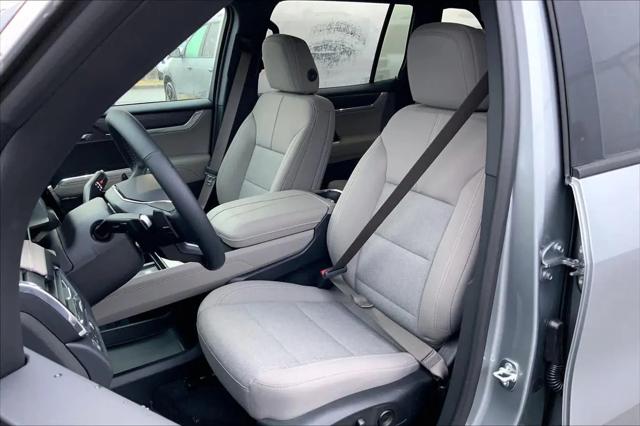 2026 GMC Acadia Elevation FWD