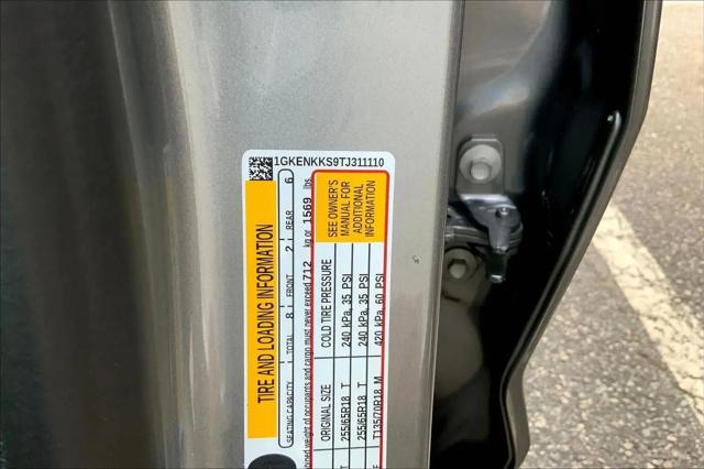 2026 GMC Acadia Elevation FWD