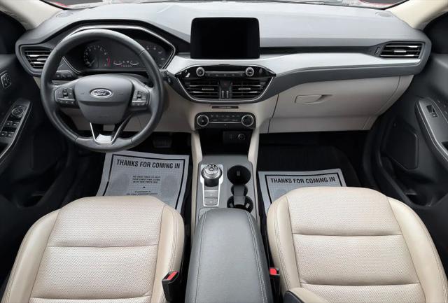 2020 Ford Escape SEL