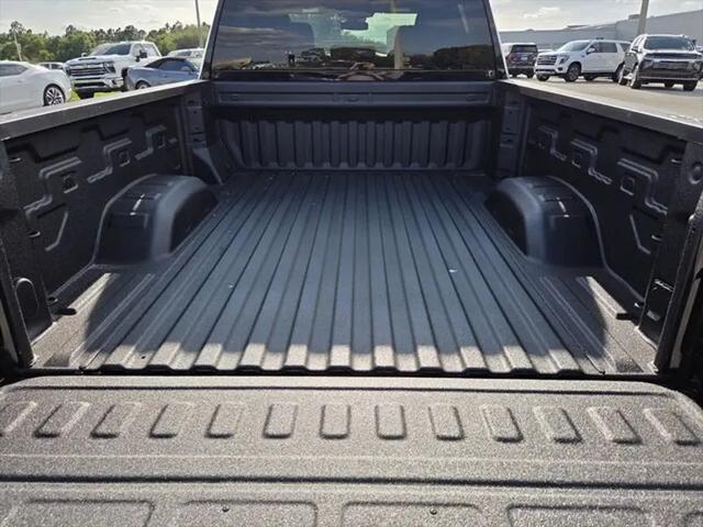 2026 Chevrolet Silverado 2500HD Crew Cab, Standard Bed, WT, 4WD