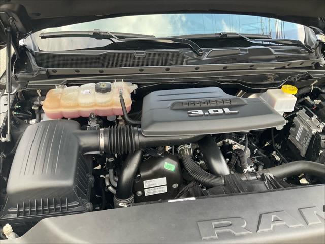 2023 Ram 1500 Big Horn Crew Cab 4x4 5'7" Box