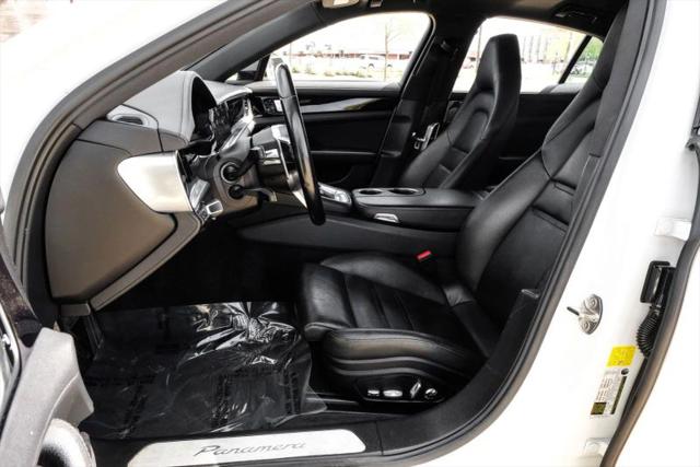 2018 Porsche Panamera 4