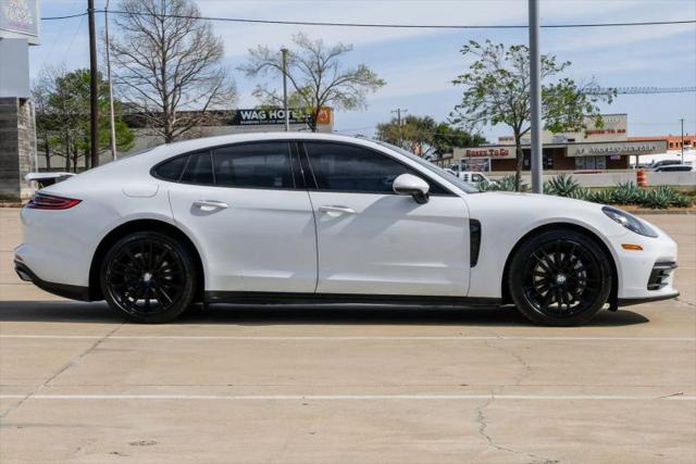 2018 Porsche Panamera 4