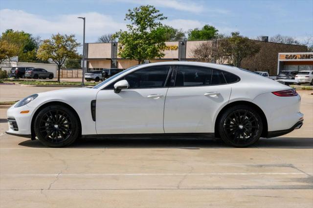 2018 Porsche Panamera 4