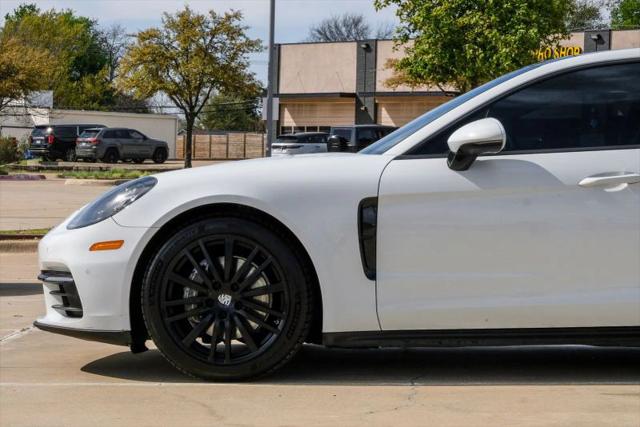 2018 Porsche Panamera 4