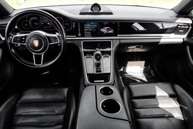 2018 Porsche Panamera 4