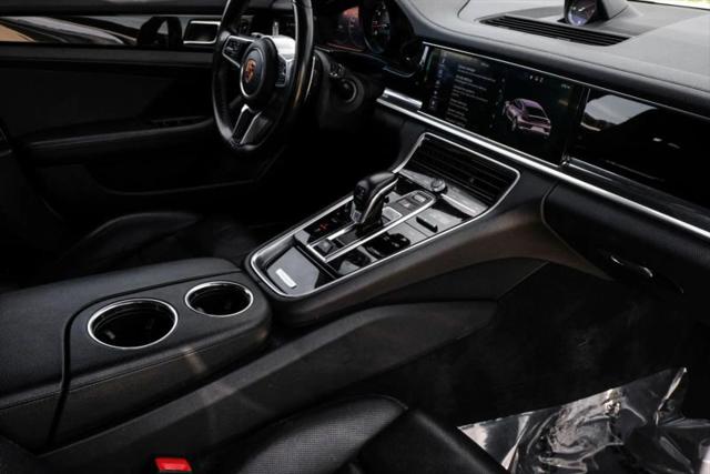 2018 Porsche Panamera 4