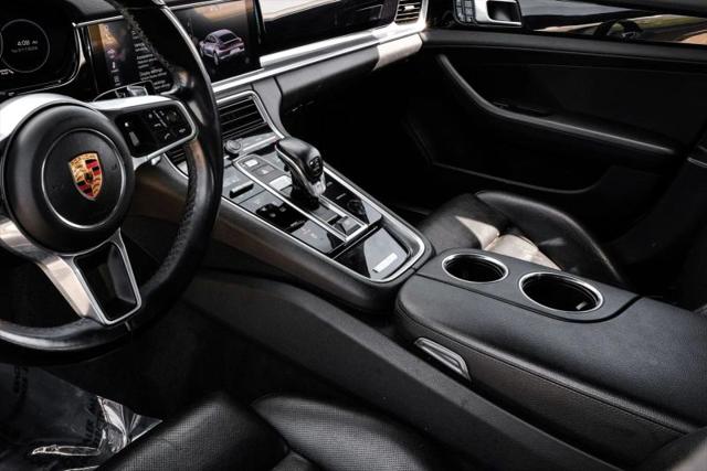 2018 Porsche Panamera 4