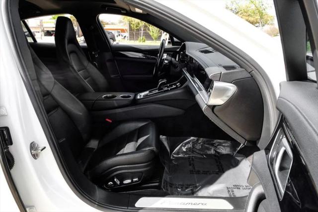 2018 Porsche Panamera 4