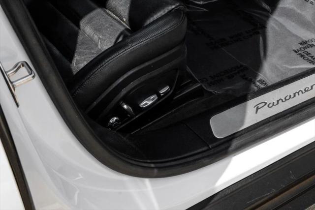 2018 Porsche Panamera 4