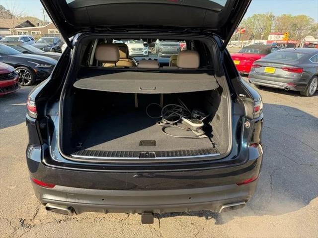 2019 Porsche Cayenne E-Hybrid E