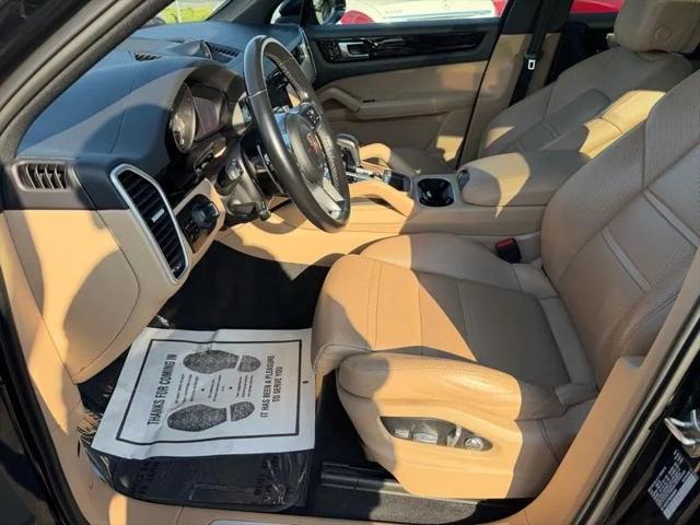 2019 Porsche Cayenne E-Hybrid E