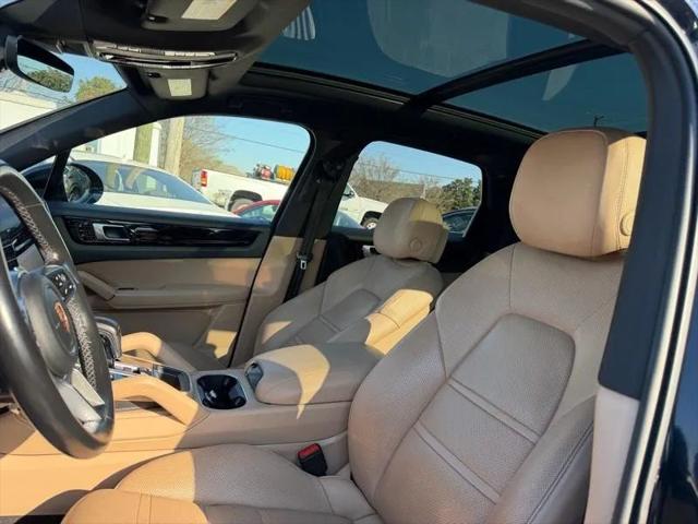 2019 Porsche Cayenne E-Hybrid E