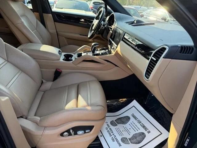 2019 Porsche Cayenne E-Hybrid E