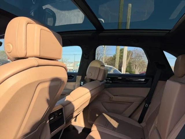 2019 Porsche Cayenne E-Hybrid E