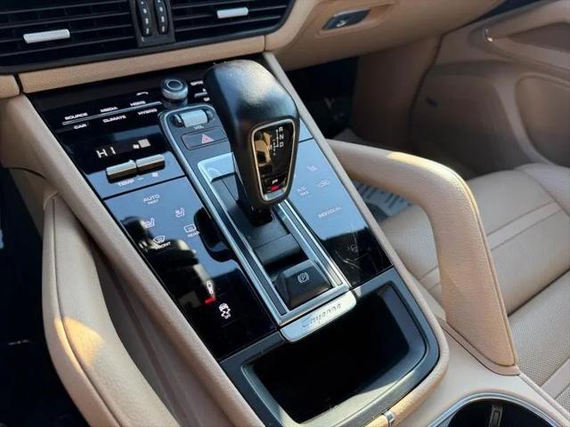 2019 Porsche Cayenne E-Hybrid E