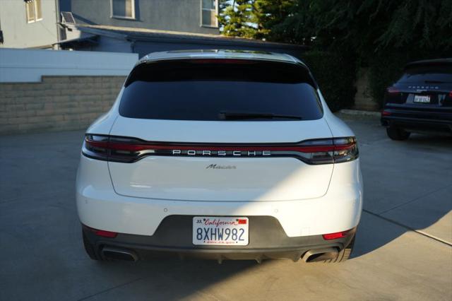 2021 Porsche Macan Base