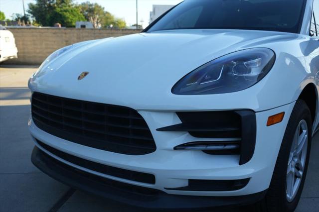 2021 Porsche Macan Base