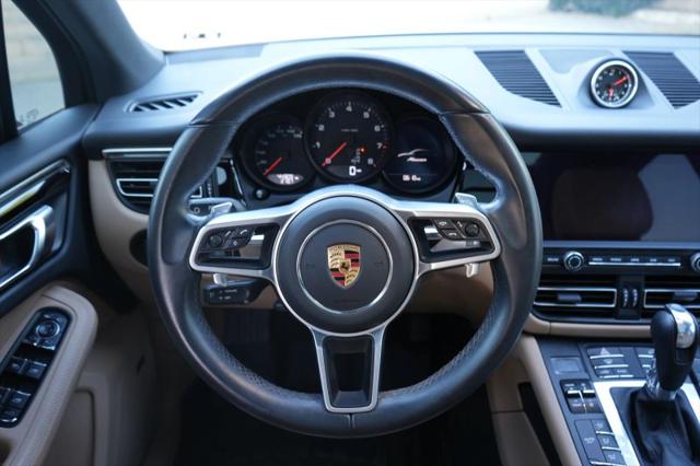 2021 Porsche Macan Base