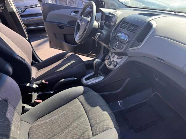 2012 Chevrolet Sonic 2LT