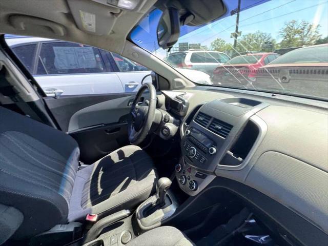 2012 Chevrolet Sonic 2LT