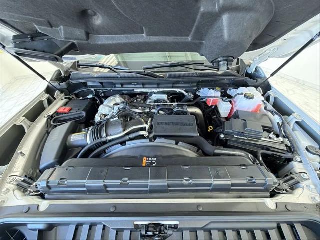 2026 GMC Sierra 3500HD Crew Cab, Long Bed, SLE Dual Rear Wheel, 4WD