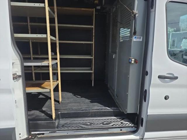 2018 Ford Transit w/Sliding Side Door