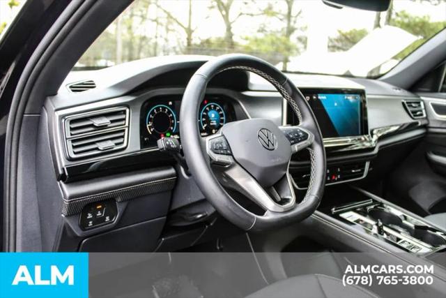 2025 Volkswagen Atlas Cross Sport 2.0T SE w/Technology