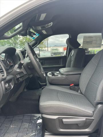 2026 Ram 3500 Tradesman Crew Cab 4x4 8 Box