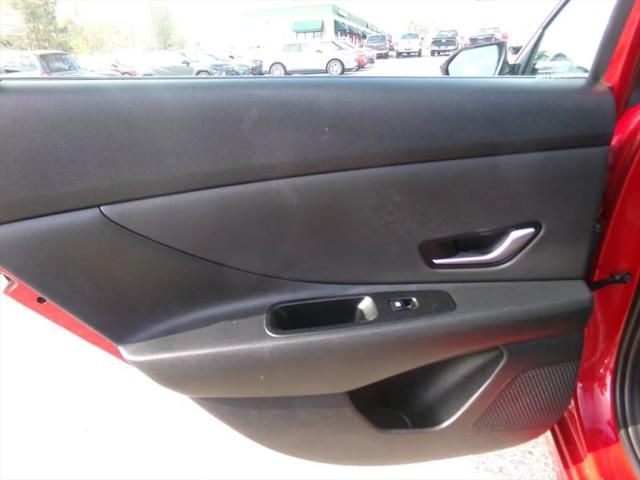 2025 Hyundai Elantra SEL Convenience