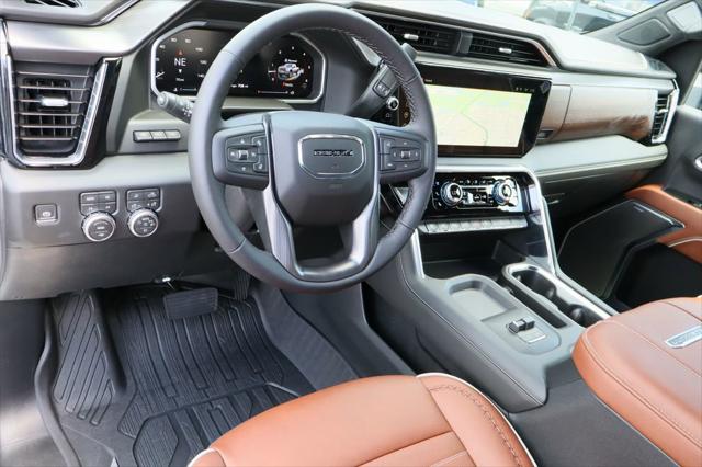 2026 GMC Sierra 2500HD Crew Cab, Standard Bed, Denali Ultimate, 4WD