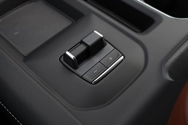 2026 GMC Sierra 2500HD Crew Cab, Standard Bed, Denali Ultimate, 4WD