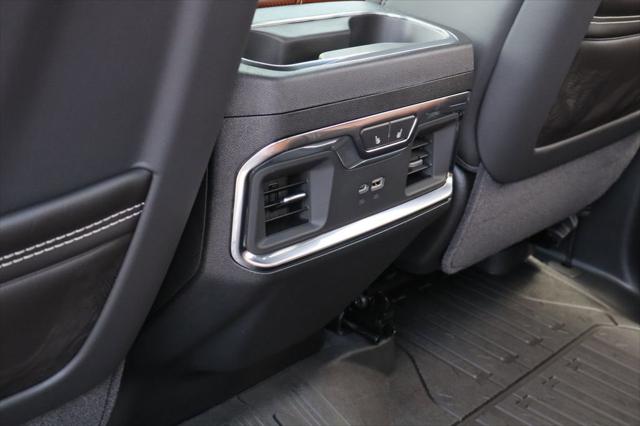 2026 GMC Sierra 2500HD Crew Cab, Standard Bed, Denali Ultimate, 4WD