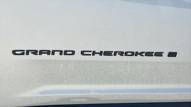 2026 Jeep Grand Cherokee L Altitude 4x4