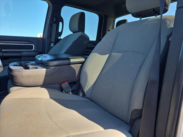 2024 Ram 2500 Big Horn Crew Cab 4x4 8' Box