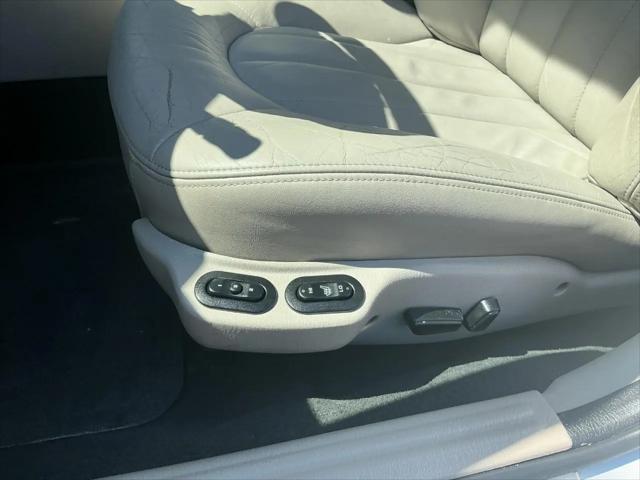 2004 Chrysler 300M 300