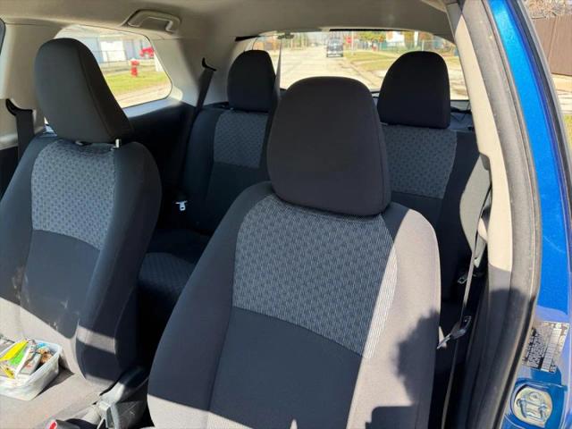 2016 Toyota Yaris LE