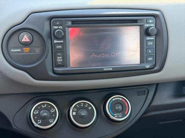 2016 Toyota Yaris LE