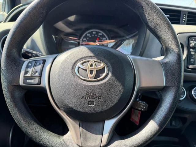 2016 Toyota Yaris LE