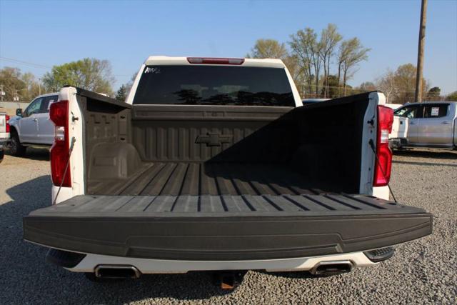 2020 Chevrolet Silverado 1500 4WD Crew Cab Short Bed Custom