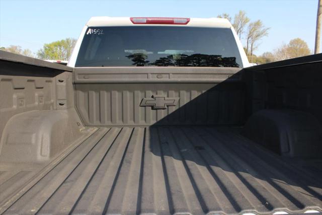 2020 Chevrolet Silverado 1500 4WD Crew Cab Short Bed Custom