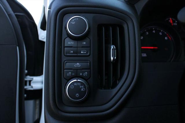 2020 Chevrolet Silverado 1500 4WD Crew Cab Short Bed Custom
