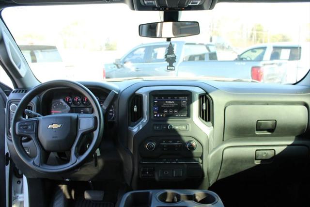 2020 Chevrolet Silverado 1500 4WD Crew Cab Short Bed Custom