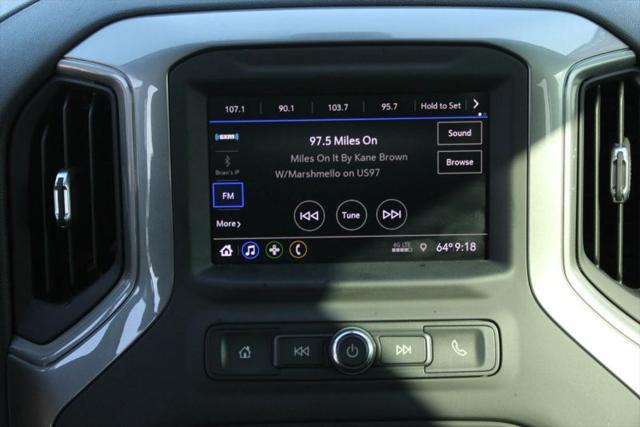 2020 Chevrolet Silverado 1500 4WD Crew Cab Short Bed Custom