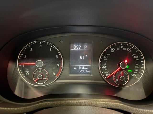 2015 Volkswagen Passat 1.8T Limited Edition