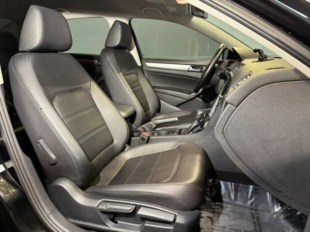2015 Volkswagen Passat 1.8T Limited Edition
