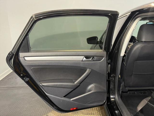 2015 Volkswagen Passat 1.8T Limited Edition