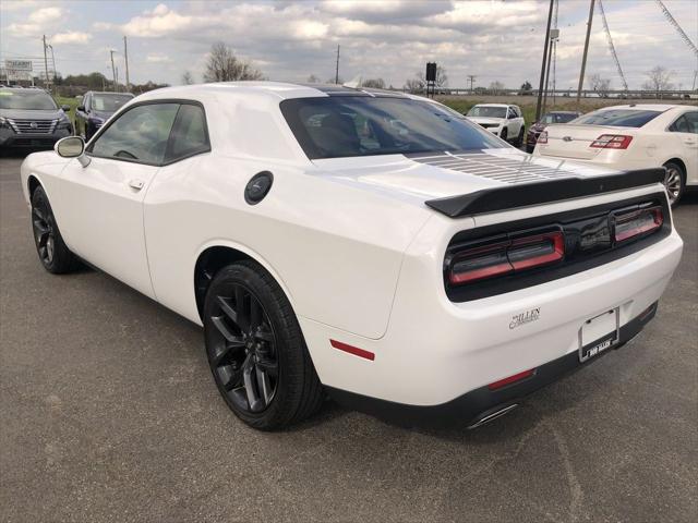 2021 Dodge Challenger SXT